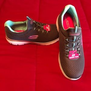 Skechers Summits Memory Foam Athletic Shoes Size 9.5